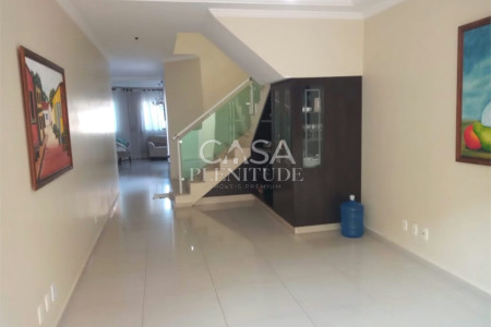 Sobrado à venda com 3 quartos, sendo 1 suíte,  em Wanel Ville, Sorocaba, SP