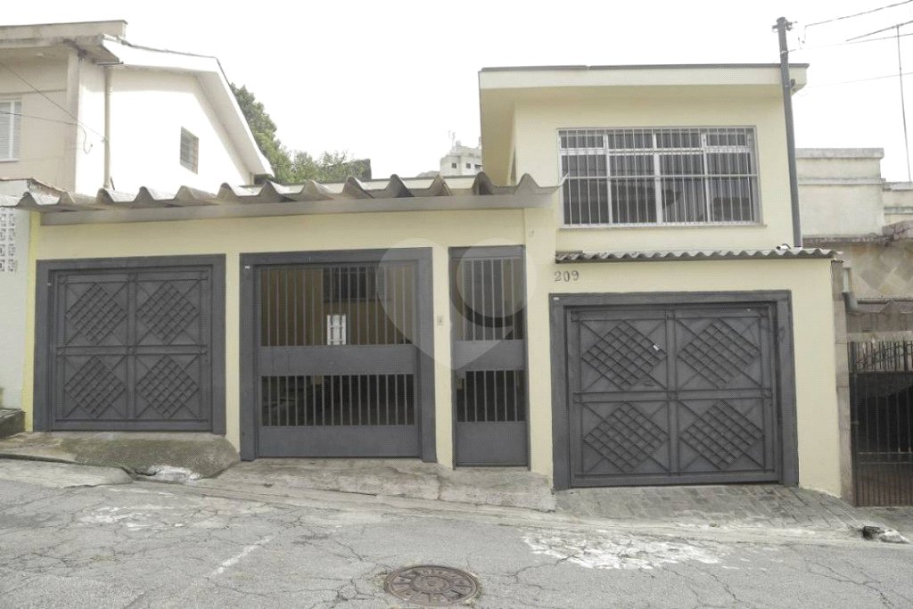 Casa à venda com 5 quartos, sendo 1 suíte, em Cidade Vargas, São Paulo, SP
