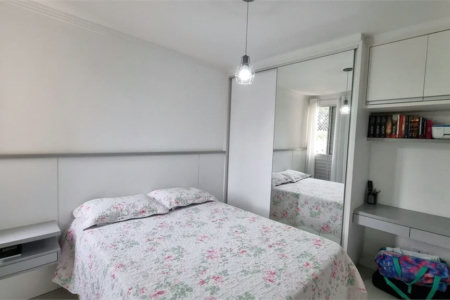 Apartamento à venda com 3 quartos, sendo 1 suíte, em Jardim Esmeralda, São Paulo, SP