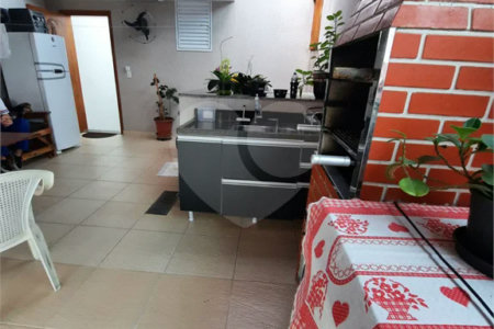 Sobrado à venda com 3 quartos, sendo 2 suítes, em Vila Mazzei, São Paulo, SP