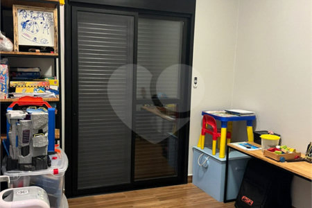 Casa à venda com 3 quartos, sendo 1 suíte, no condomínio Residencial Evidências, Indaiatuba - SP