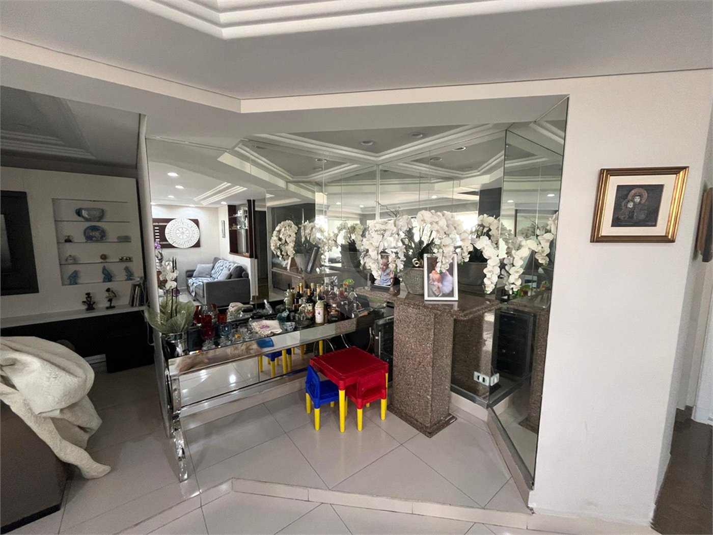 Apartamento para alugar com 4 suítes em Santana, São Paulo, SP