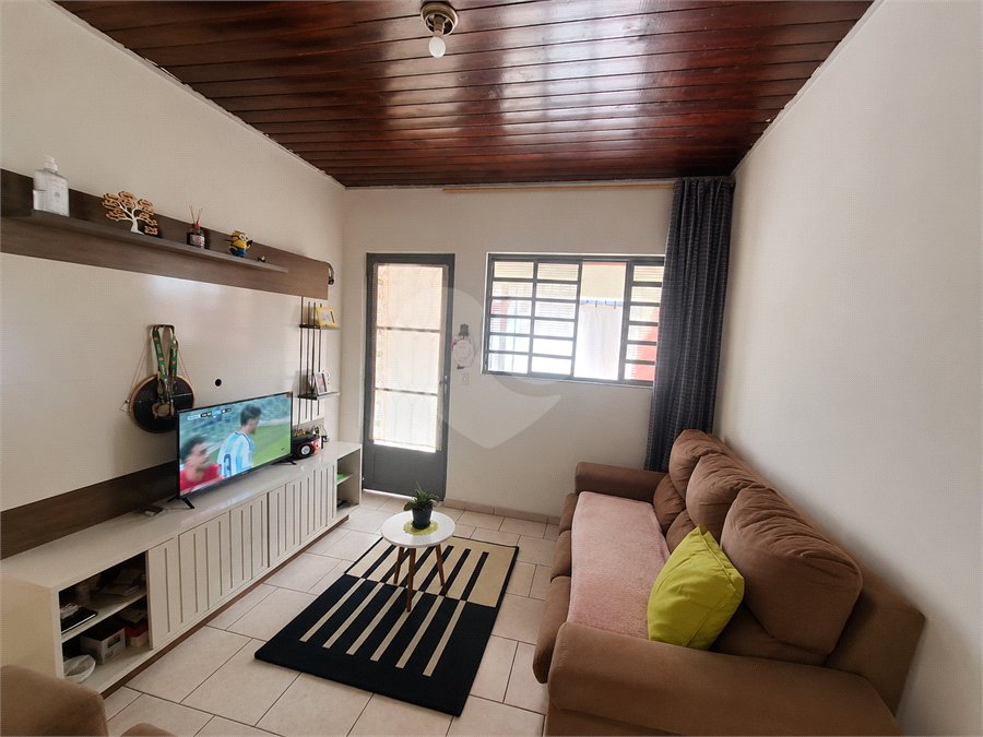 Casa à venda com 2 quartos em Vila Piedade, Itapetininga, SP