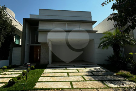 Casa à venda com 4 quartos, sendo 2 suítes,  no condomínio Montblanc, Sorocaba - SP