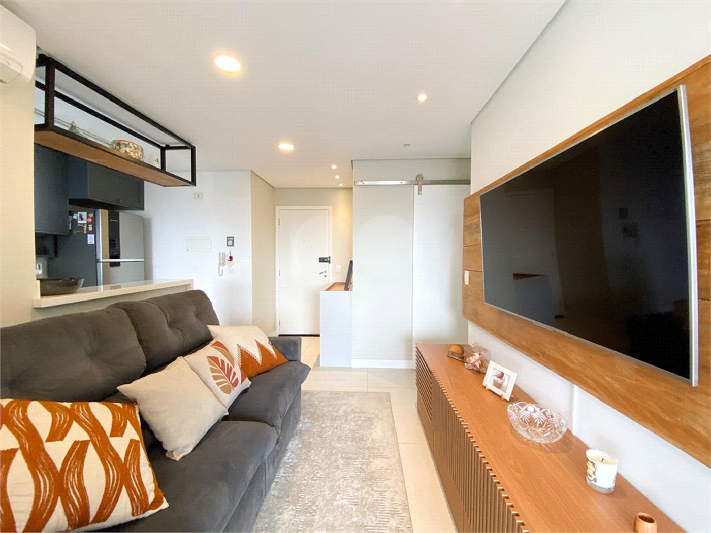 Apartamento à venda com 2 quartos, sendo 1 suíte,  em Tucuruvi, São Paulo, SP