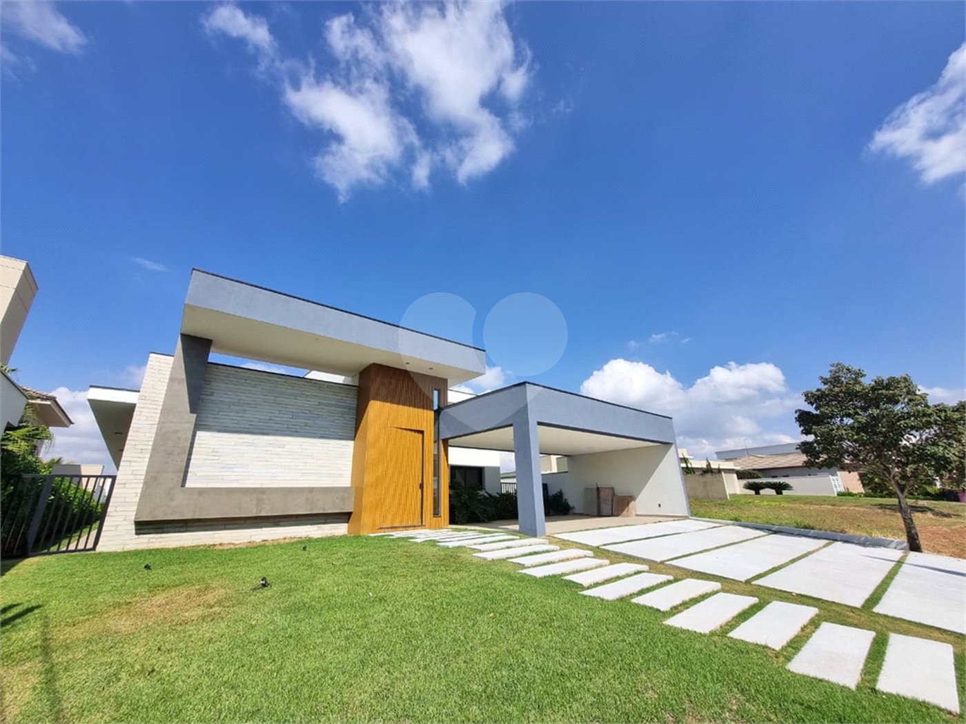 Casa à venda com 4 suítes no condomínio Xapada Park Ytu, Itu - SP