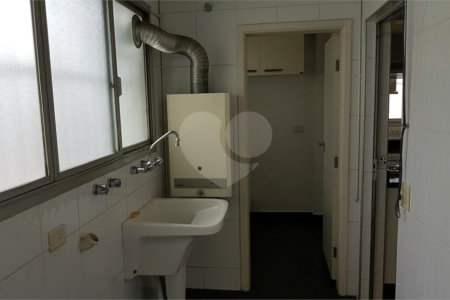 Apartamento à venda com 3 quartos, sendo 1 suíte, em Alto da Lapa, São Paulo, SP