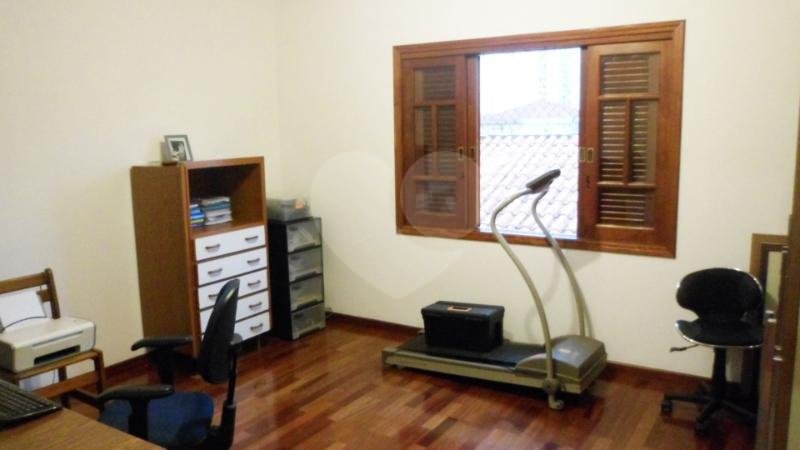 Sobrado à venda com 3 quartos, sendo 1 suíte, em Campo Grande, São Paulo, SP