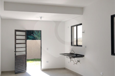 Sobrado à venda com 2 quartos, sendo 1 suíte, em Jardim Maristela II, Atibaia, SP