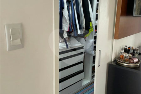 Apartamento à venda com 2 quartos, sendo 1 suíte, em Jardim Londrina, São Paulo, SP