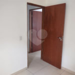 Apartamento à venda com 2 quartos em Reneville, Mairinque, SP