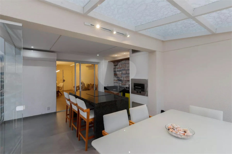 Apartamento à venda com 3 quartos, sendo 1 suíte,  em Vila Gustavo, São Paulo, SP