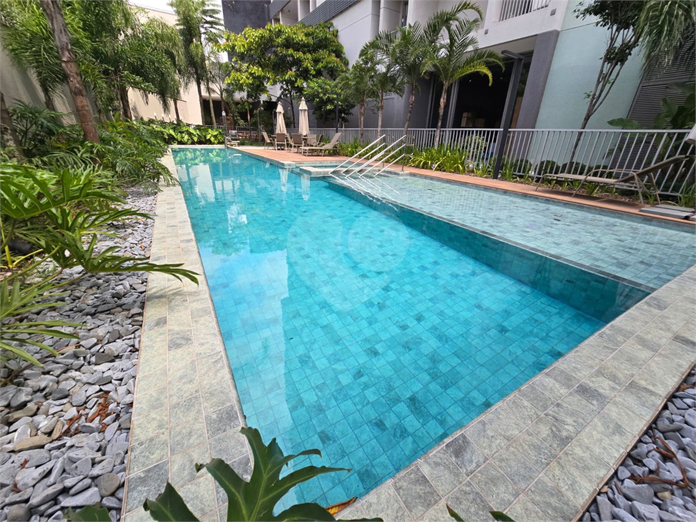 Apartamento à venda ou para alugar com 1 quarto em Pinheiros, São Paulo, SP
