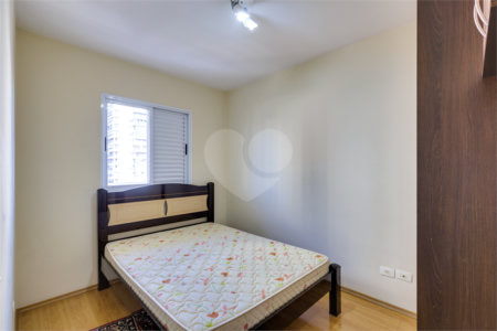 Apartamento à venda com 3 quartos, sendo 1 suíte, em Chácara Santo Antônio (zona Sul), São Paulo, SP