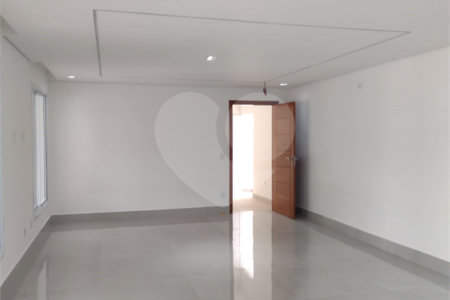Casa à venda com 4 suítes no condomínio Estância Marambaia, Vinhedo - SP