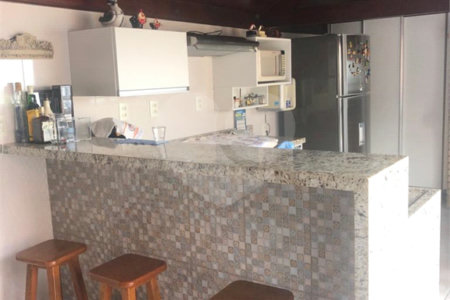 Duplex à venda com 5 quartos, sendo 4 suítes, em Aviação, Praia Grande, SP