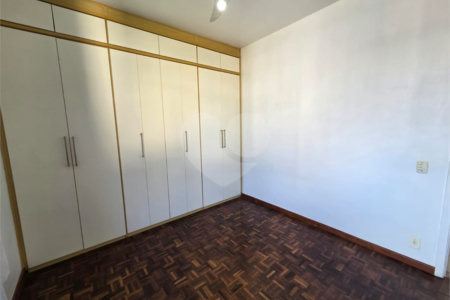 Apartamento à venda com 3 quartos, sendo 1 suíte, em Tijuca, Rio de Janeiro, RJ