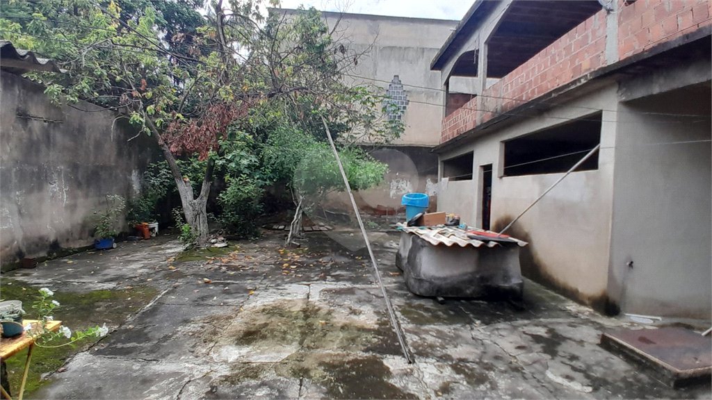 Casa à venda com 2 quartos em Campo Grande, Rio de Janeiro, RJ