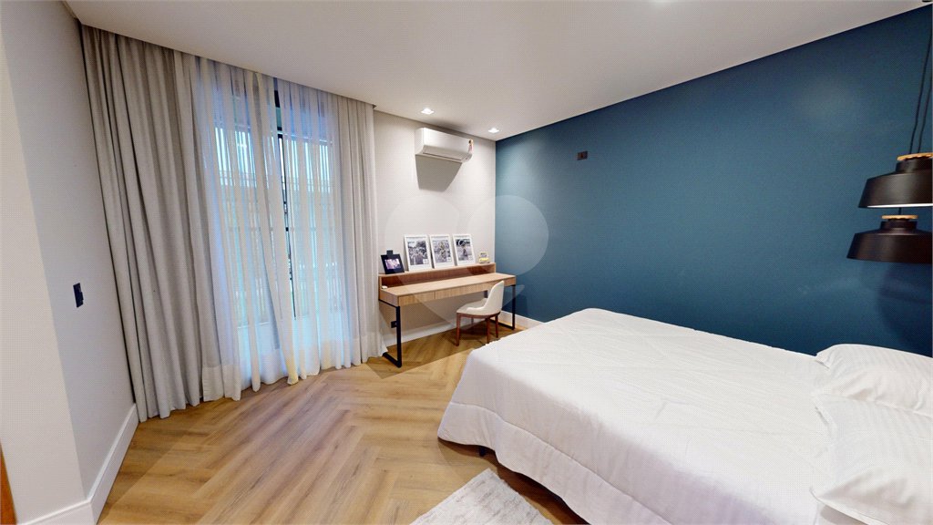 Terreno à venda com 4 suítes no condomínio Residencial Jequitiba, Jacareí - SP