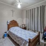 Casa à venda com 3 quartos em Jardim Marisa, São Paulo, SP
