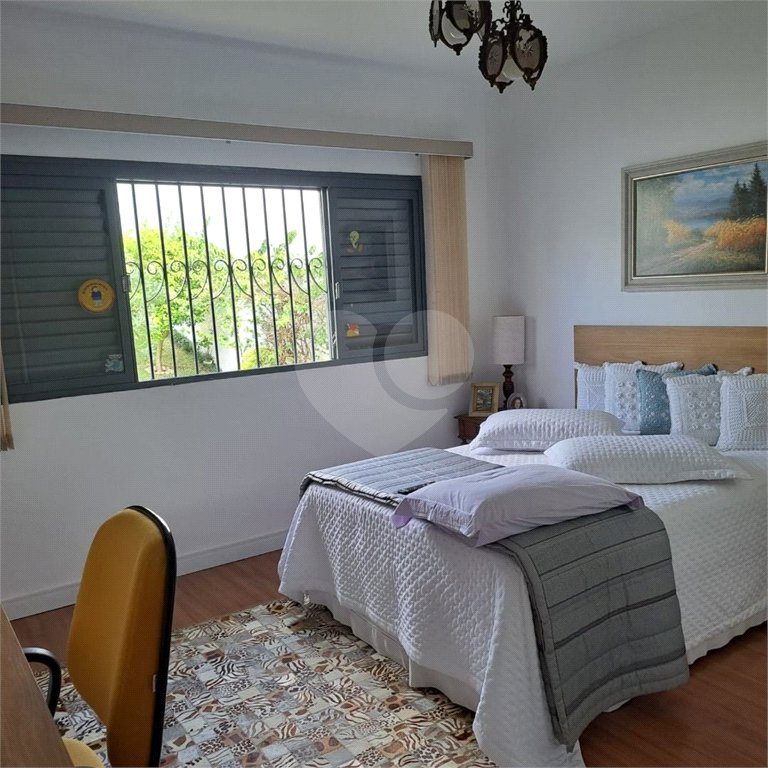 Casa Térrea à venda com 3 quartos, sendo 2 suítes,  em Vila Oliveira, Mogi das Cruzes, SP