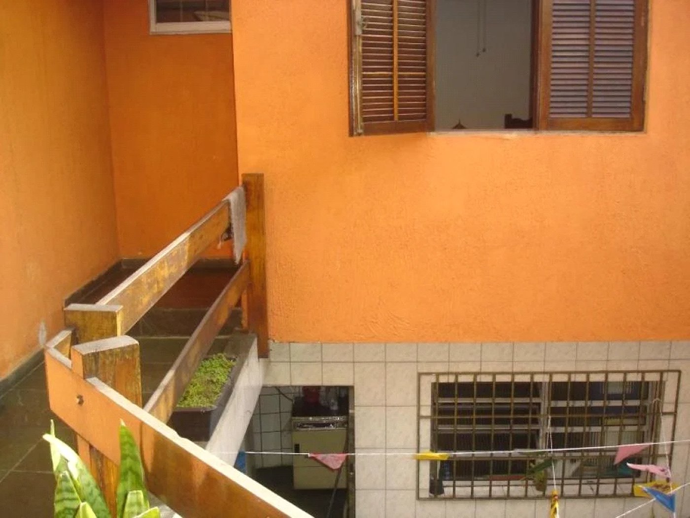 Casa à venda com 4 quartos, sendo 3 suítes, em Jardim Bonfiglioli, São Paulo, SP