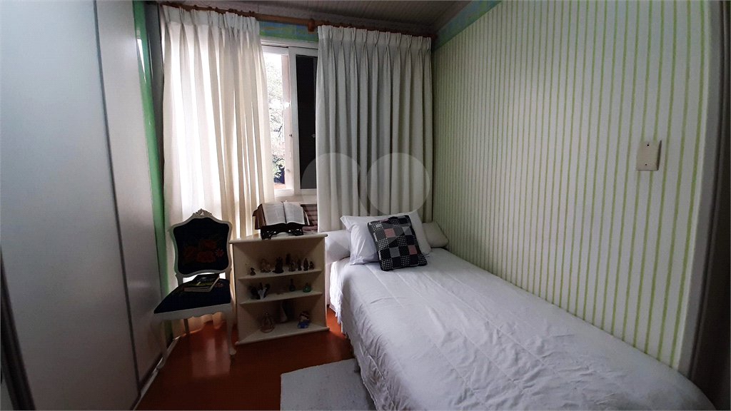 Casa de Vila à venda com 4 quartos, sendo 3 suítes, em Brooklin Velho, São Paulo, SP