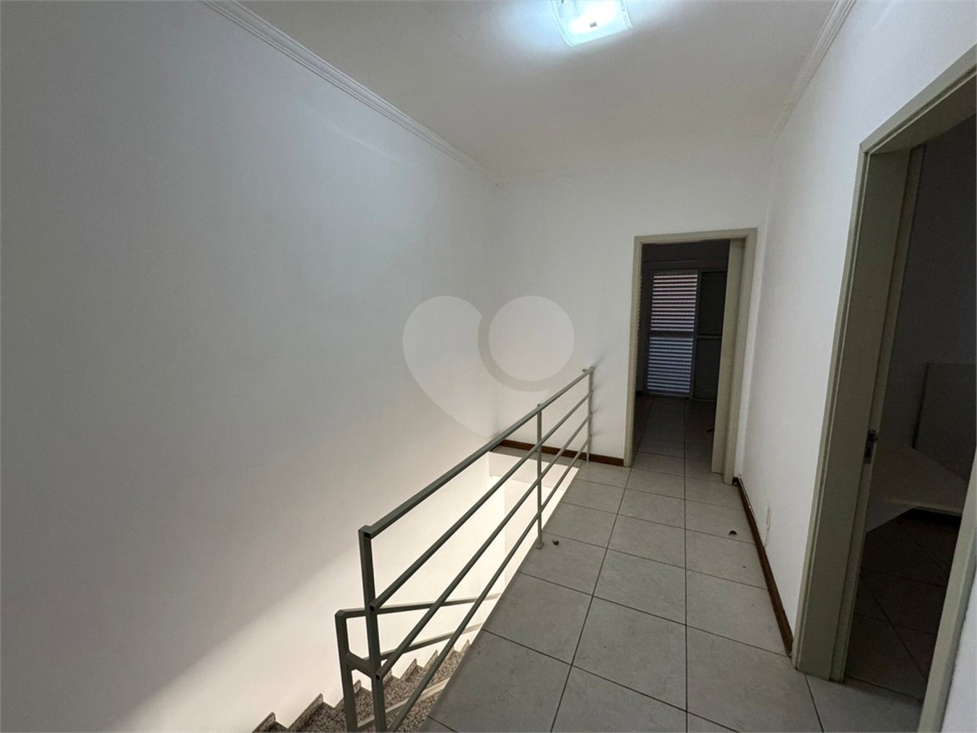 Casa á venda, com 3 dormitórios, no bairro Planalto paraíso em São Carlos.