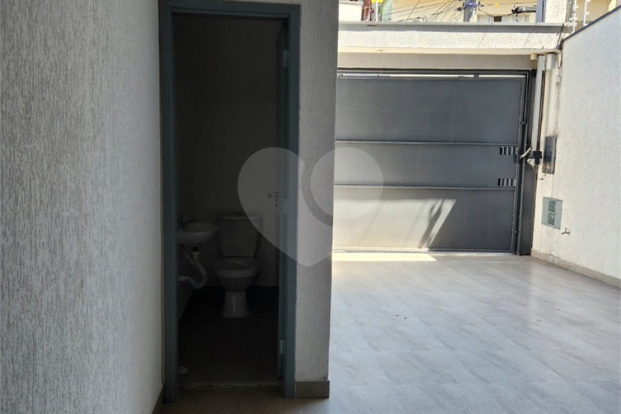 Sobrado à venda com 3 quartos, sendo 1 suíte,  em Vila Pereira Barreto, São Paulo, SP