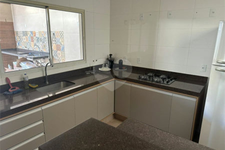 Casa à venda com 2 quartos, sendo 1 suíte, no condomínio Residencia Valencia - Ilha Turia, Ribeirão Preto - SP