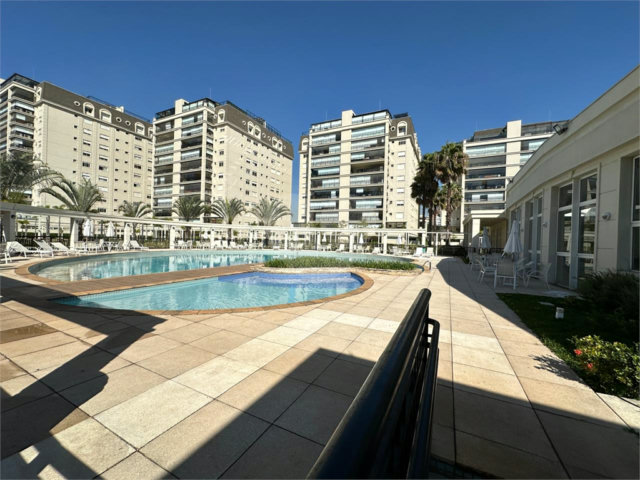 Apartamento à venda com 5 suítes em Santana, São Paulo, SP
