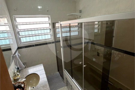 Casa à venda com 3 quartos, sendo 1 suíte,  em Jardim Casablanca, São Paulo, SP