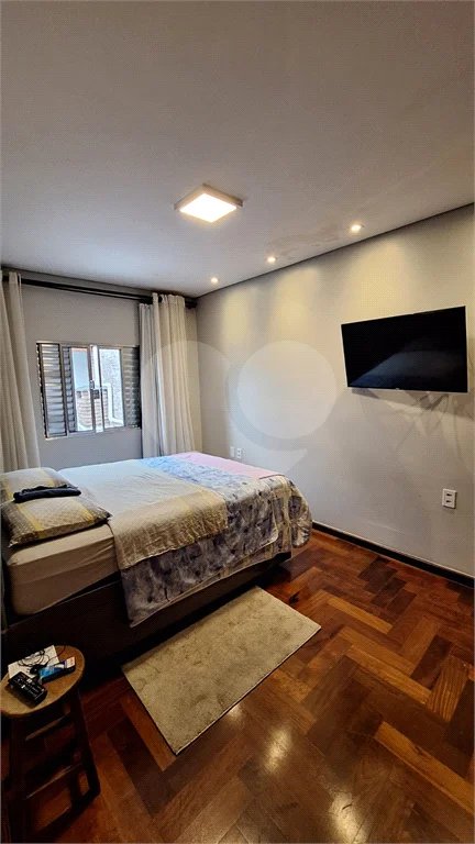 Casa à venda com 3 quartos, sendo 2 suítes, em Vila Medeiros, São Paulo, SP