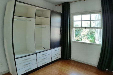Sobrado, 165 m², 3 Dormitórios, 2 Banheiros, Sala, Garagem 2 carros + 1 Garagem 1 carro, Butantã
