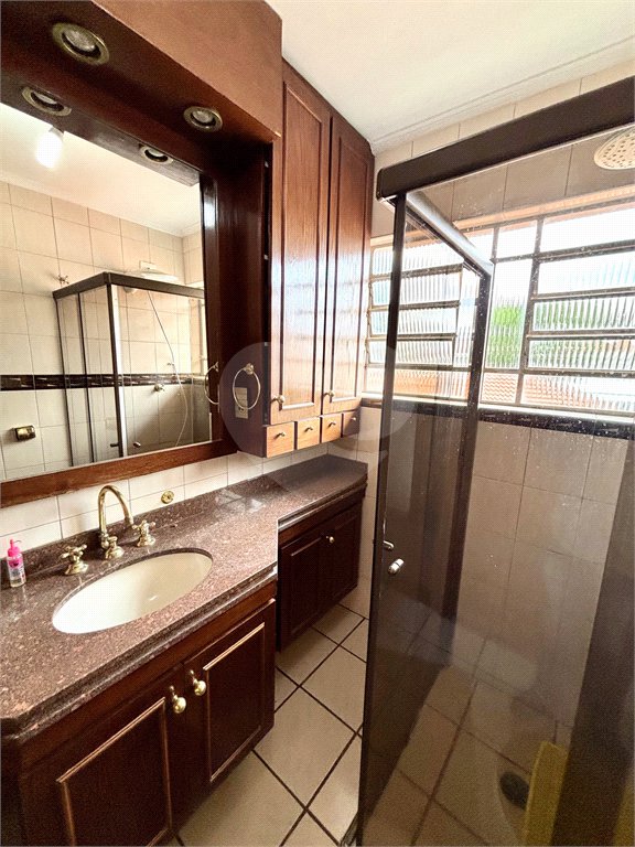 Sobrado à venda com 3 quartos, sendo 1 suíte, em Parada Inglesa, São Paulo, SP