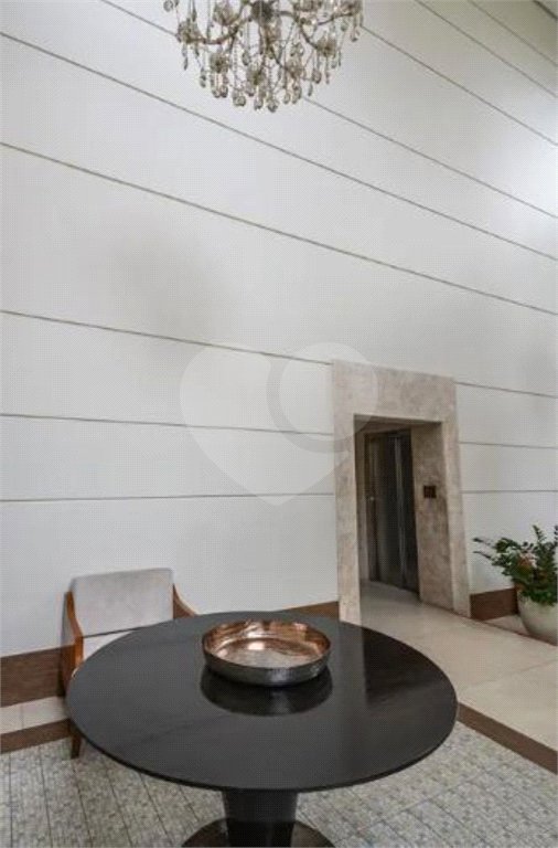 Apartamento à venda com 2 quartos em Aclimação, São Paulo, SP