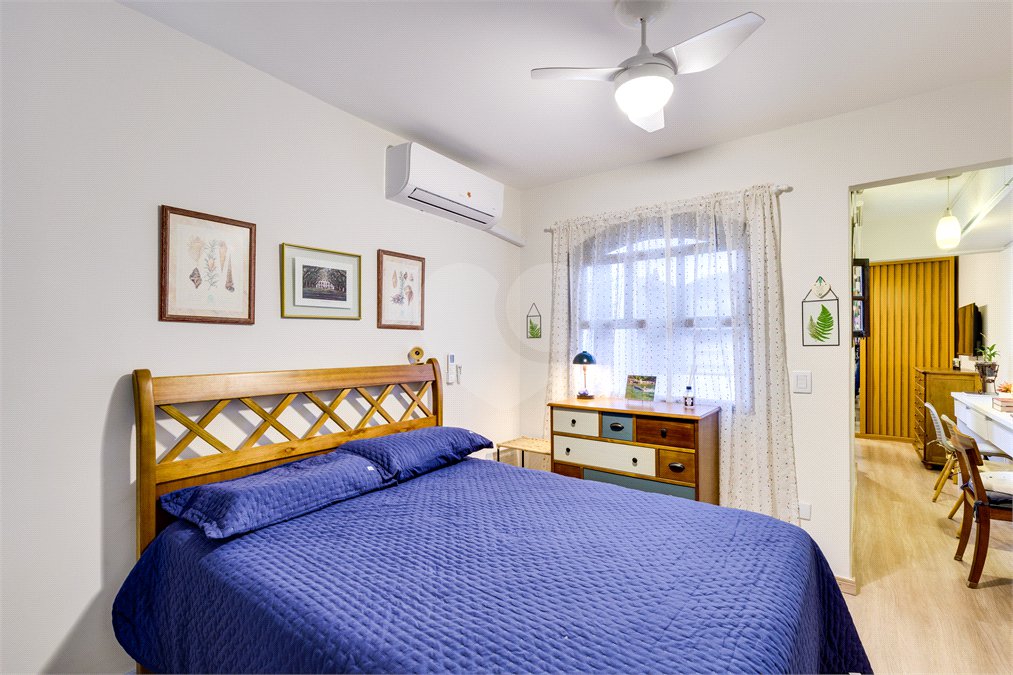 Casa à venda com 3 quartos, sendo 1 suíte,  no condomínio Village Bahamas, São Paulo - SP