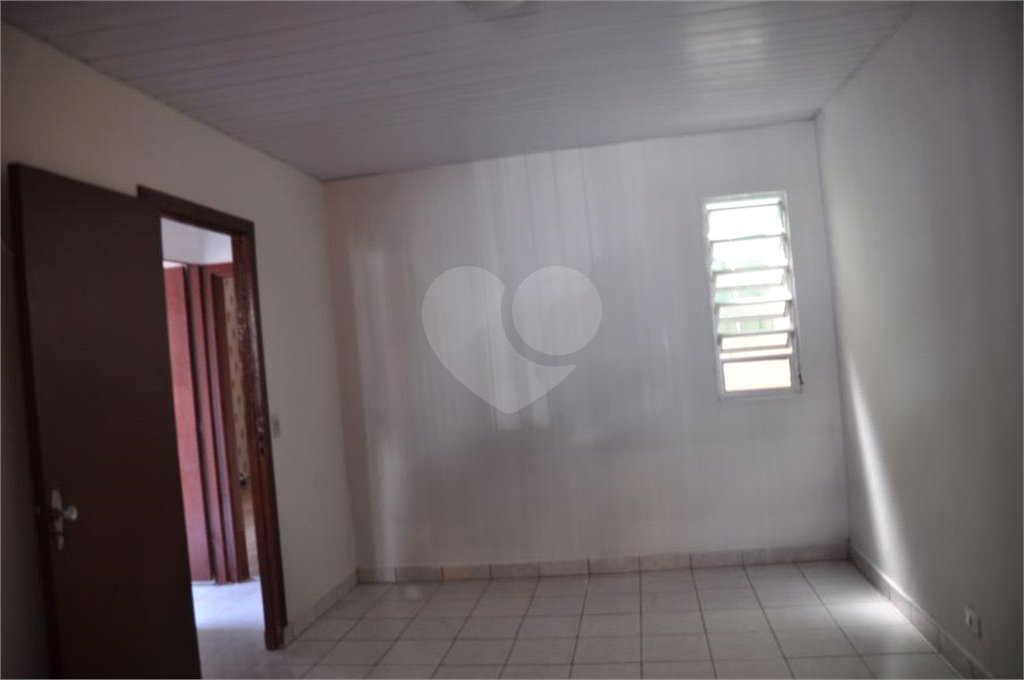 Casa Térrea à venda com 4 quartos em Vila Nova Cachoeirinha, São Paulo, SP