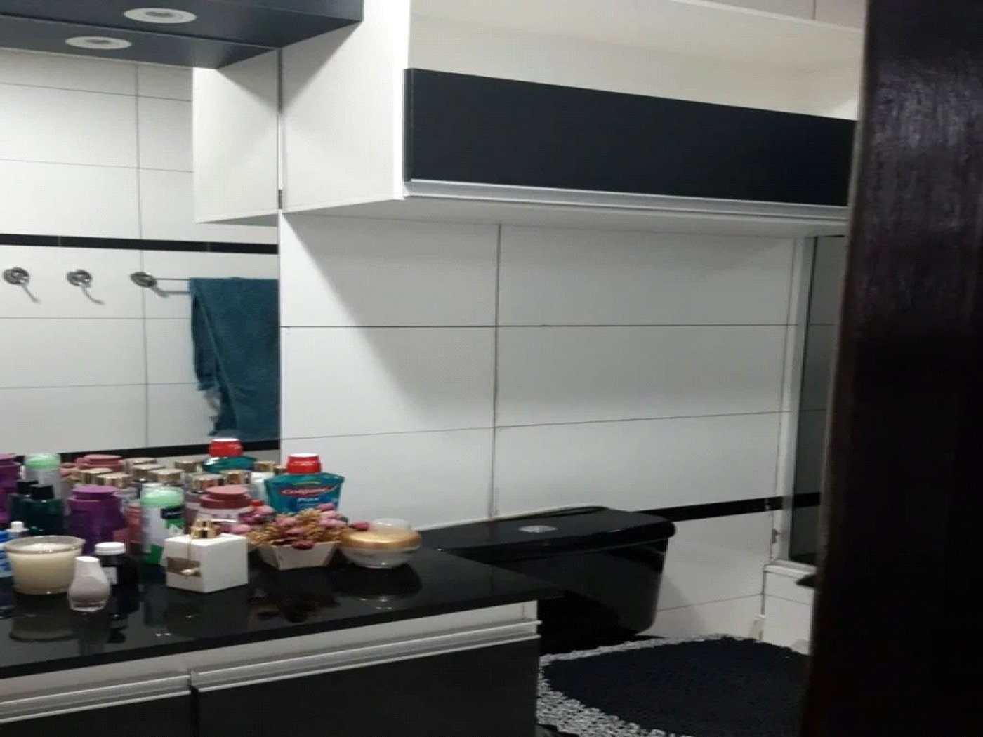 Casa à venda com 3 quartos, sendo 1 suíte, em Vila Dalva, São Paulo, SP