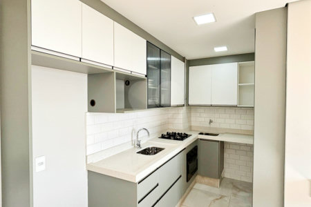 Apartamento à venda com 2 quartos em Santo Amaro, São Paulo, SP