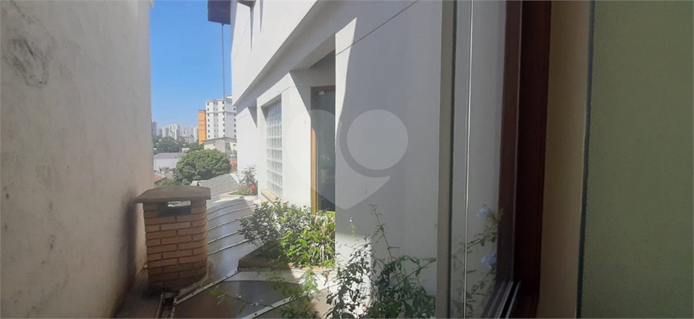 Casa à venda com 4 quartos, sendo 2 suítes,  em Jardim Paraíso, São Paulo, SP
