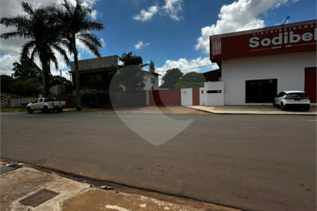 Salão à venda ou para alugar em Jardim Aeroporto, Ponta Porã, MS