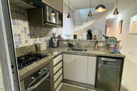 Casa à venda com 3 suítes no condomínio Residencial Rubi, Mogi das Cruzes - SP