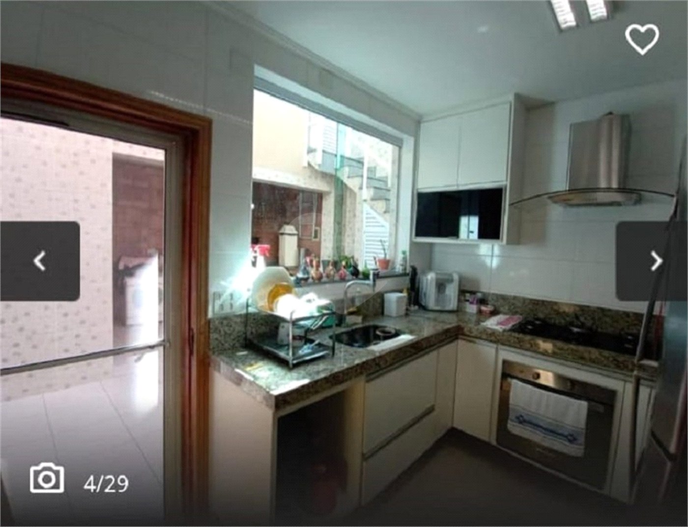 Sobrado à venda com 3 quartos, sendo 1 suíte, em Tremembé, São Paulo, SP