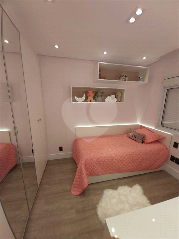 Apartamento à venda com 3 quartos, sendo 1 suíte, em Vila Mogilar, Mogi das Cruzes, SP