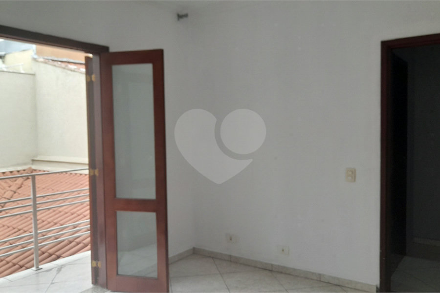 Sobrado à venda com 3 quartos, sendo 1 suíte, em Tremembé, São Paulo, SP