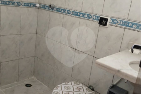 Casa à venda com 2 suítes, no condomínio Residencial Vitória Régia, Bertioga - SP