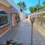 Casa à venda com 3 quartos, sendo 1 suíte, em Vila José Bonifácio, Araraquara, SP
