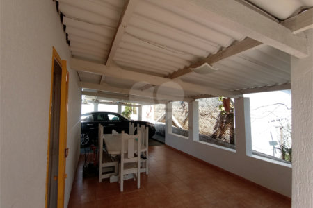Casa à venda com 2 quartos em Vila Messias, Alambari, SP