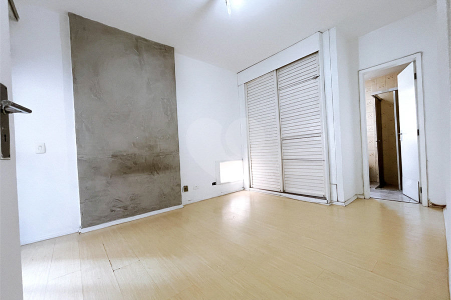 Apartamento à venda com 2 quartos, sendo 1 suíte,  em Consolação, São Paulo, SP